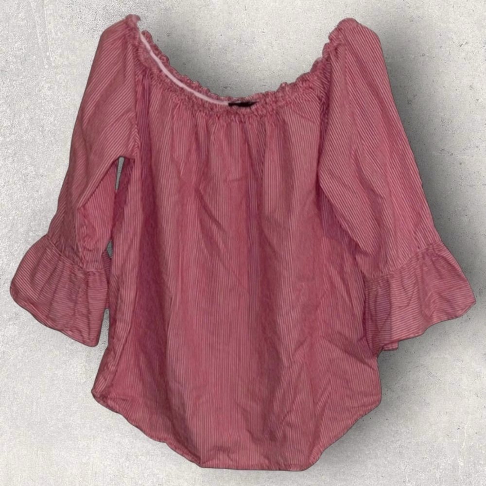 🌺ALISON ANDREWS RED BELLE SLEEVE TOP